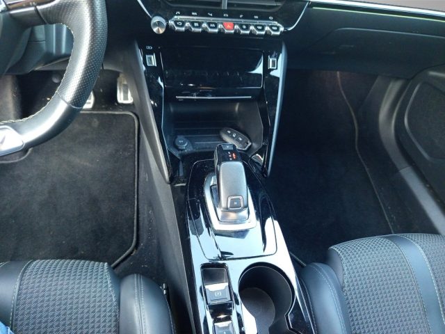 PEUGEOT 2008 usata, con Interni in pelle