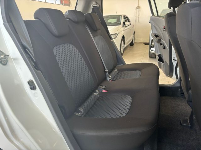 SUZUKI Celerio usata, con Sedile posteriore sdoppiato