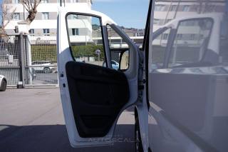 PEUGEOT Boxer usata, con Climatizzatore