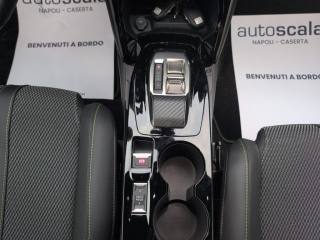 PEUGEOT 2008 usata, con Volante multifunzione