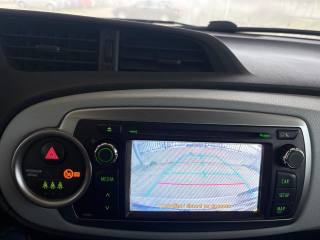 TOYOTA Yaris usata 47