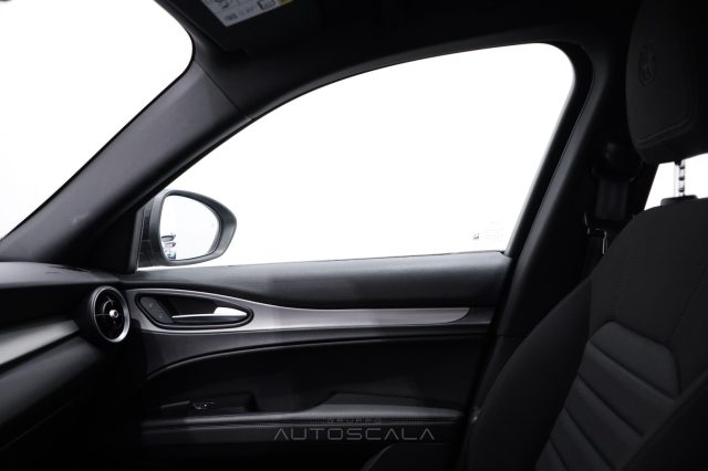 ALFA ROMEO Stelvio usata, con Touch screen