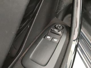 PEUGEOT 208 usata, con Lettore CD