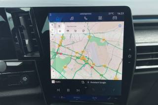 RENAULT Austral usata, con Sistema di navigazione