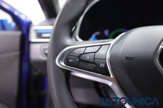 RENAULT Clio usata, con Volante in pelle