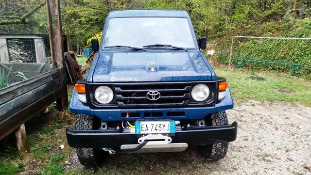 TOYOTA Land Cruiser usata, con Trazione integrale