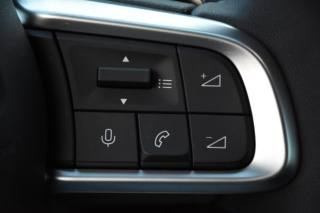 JEEP Avenger usata, con USB