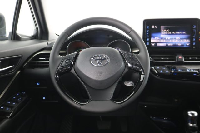 TOYOTA C-HR usata 5