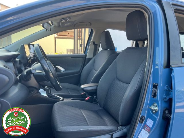 TOYOTA Yaris usata, con Alzacristalli elettrici