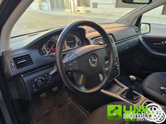MERCEDES-BENZ B 180 usata 3