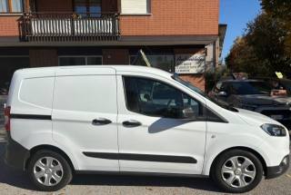 FORD Transit Courier usata, con Alzacristalli elettrici