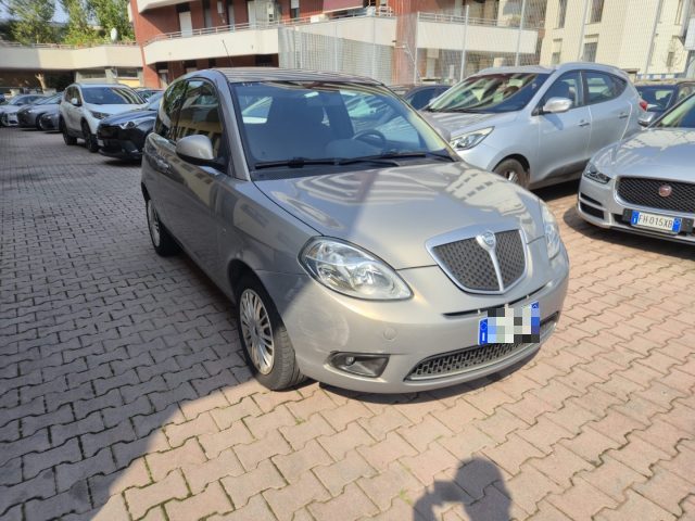 LANCIA Ypsilon usata, con Airbag Passeggero