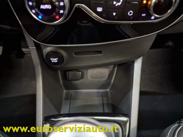 RENAULT Clio usata, con Sistema di navigazione