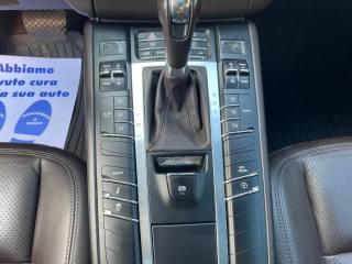 PORSCHE Macan usata, con ESP