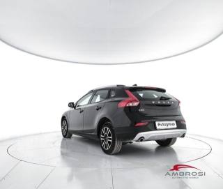 VOLVO V40 Cross Country usata 3