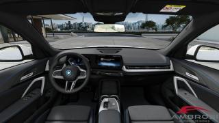 BMW iX1 usata 8