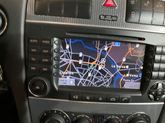 MERCEDES-BENZ CLK 270 usata, con Chiusura centralizzata