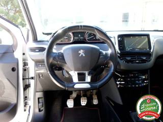 PEUGEOT 2008 usata, con Cruise Control