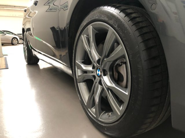 BMW 225 usata, con Bluetooth
