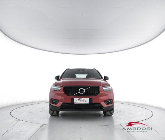 VOLVO XC40 usata 4