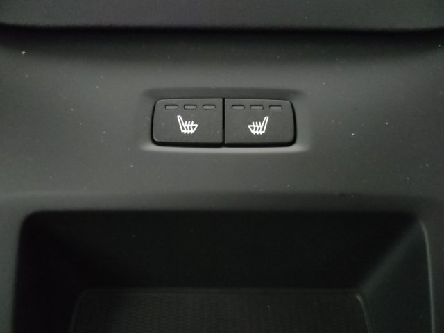 VOLVO XC90 usata, con Luci diurne LED