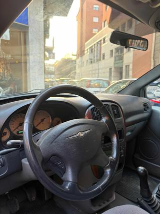 CHRYSLER Voyager usata, con Cerchi in lega
