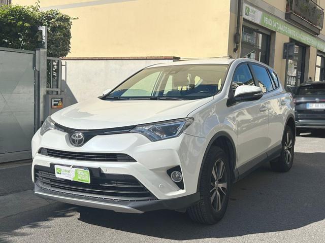 TOYOTA RAV 4 usata, con Airbag laterali