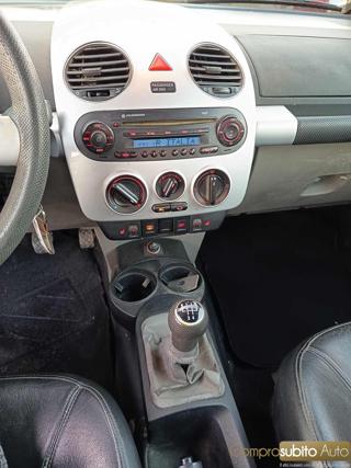 VOLKSWAGEN New Beetle usata, con Controllo trazione
