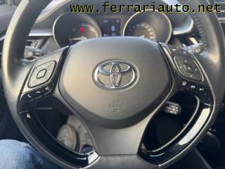TOYOTA C-HR usata, con Controllo automatico clima