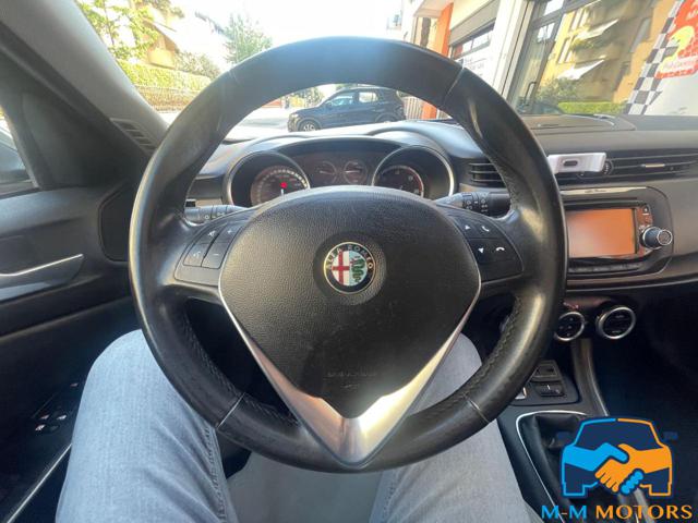 ALFA ROMEO Giulietta usata, con Park Distance Control