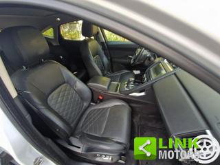 JAGUAR E-Pace usata, con Sedili riscaldati