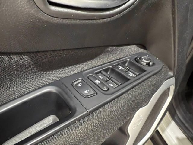 JEEP Renegade usata, con Autoradio digitale