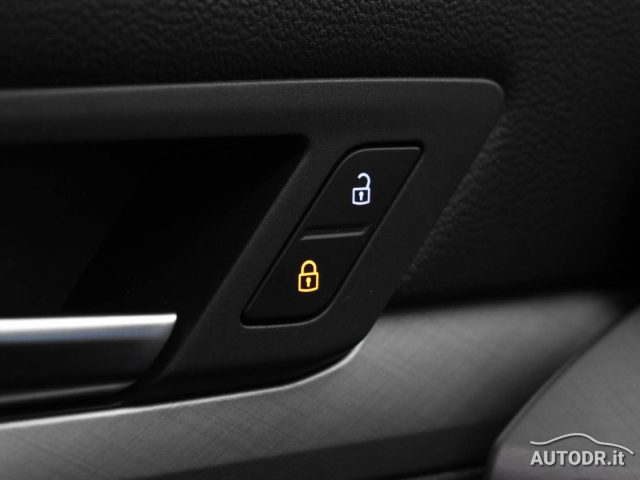 VOLKSWAGEN Golf Variant usata, con Sensore di pioggia