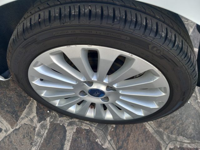 FORD Fiesta usata, con Boardcomputer