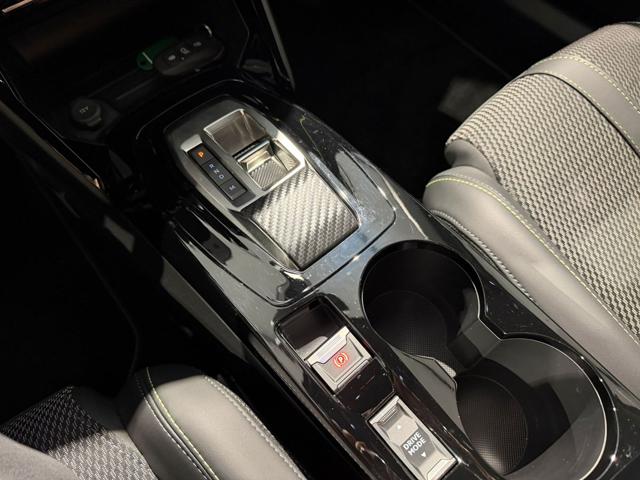 PEUGEOT 2008 usata, con Park Distance Control