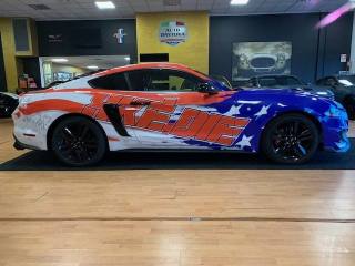 FORD Mustang usata, con Autoradio