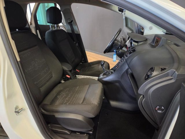 OPEL Meriva usata, con Servosterzo