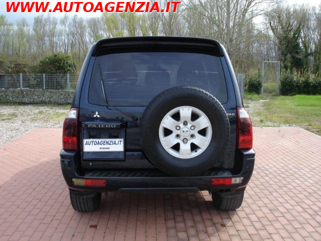 MITSUBISHI Pajero usata 5