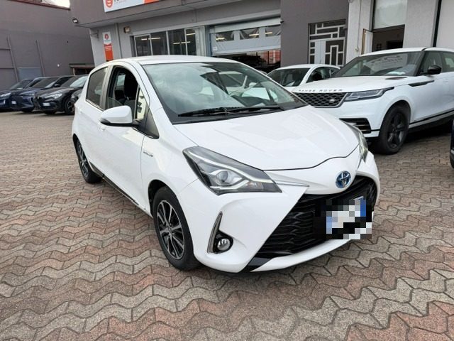 TOYOTA Yaris usata, con Alzacristalli elettrici
