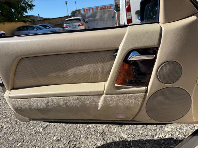 MERCEDES-BENZ SL 300 usata, con Cronologia tagliandi