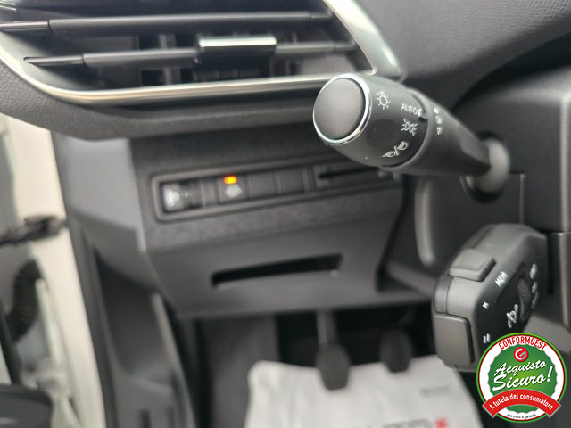PEUGEOT 3008 usata, con Interni in pelle