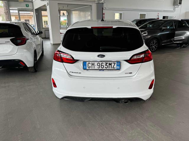 FORD Fiesta usata, con Autoradio