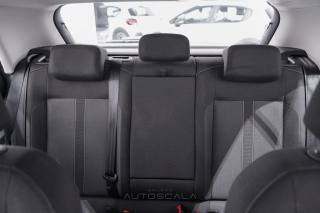 VOLKSWAGEN T-Roc usata, con Airbag testa