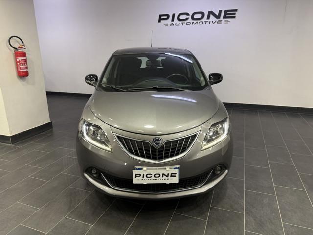 LANCIA Ypsilon usata, con Airbag