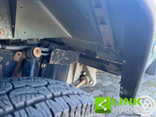 LAND ROVER Defender usata 23