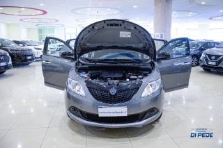 LANCIA Ypsilon usata, con ESP