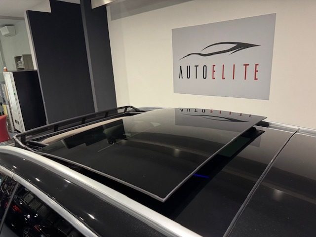MERCEDES-BENZ E 300 usata, con Touch screen