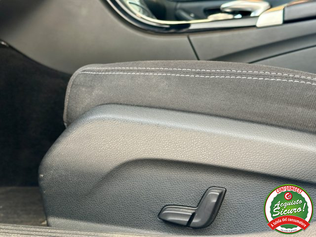 MERCEDES-BENZ C 200 usata, con Climatizzatore