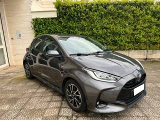 TOYOTA Yaris usata 2
