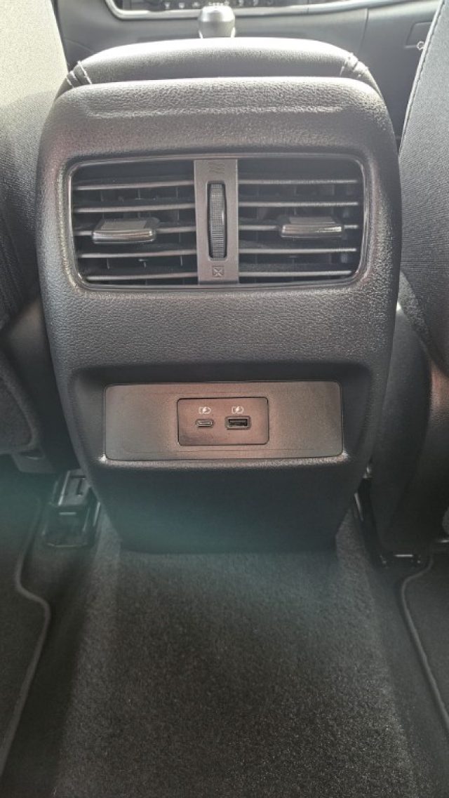 NISSAN Qashqai usata, con Sistema di navigazione